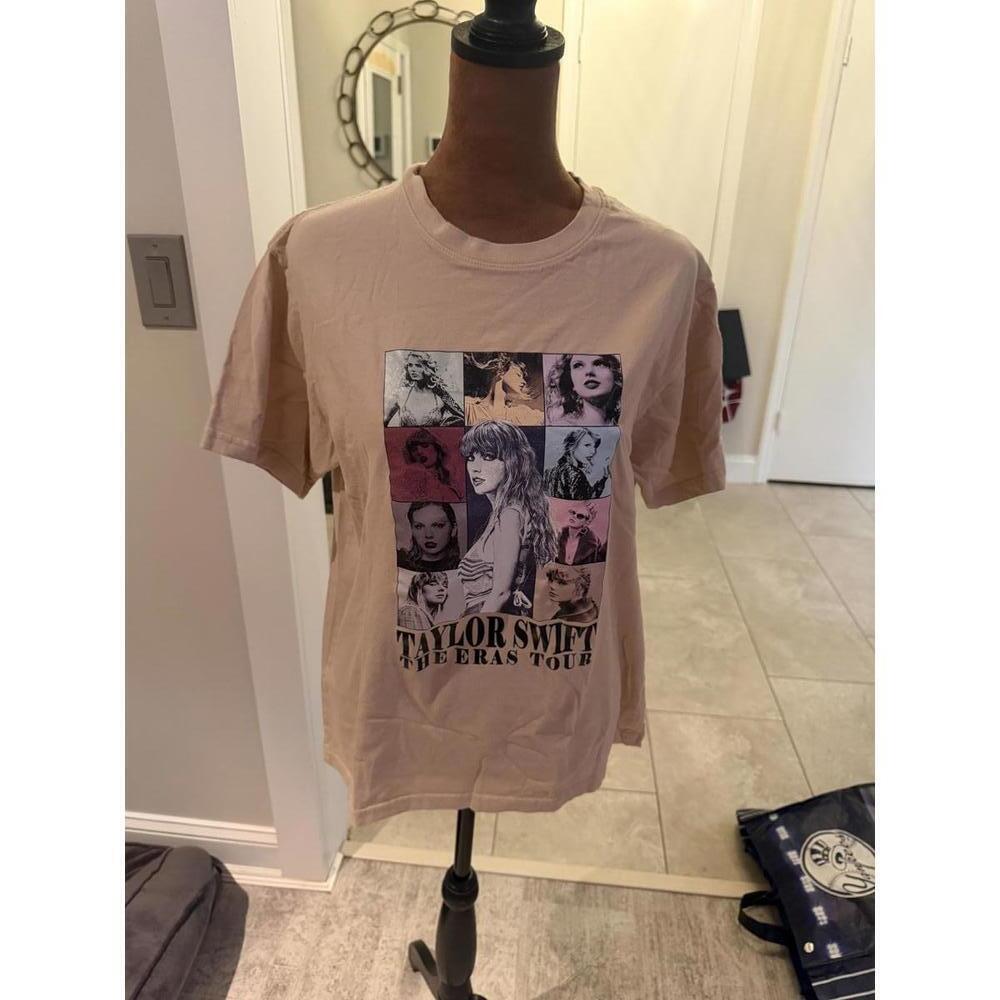 Taylor Swift The Eras Tour Graphic T-Shirt sz M